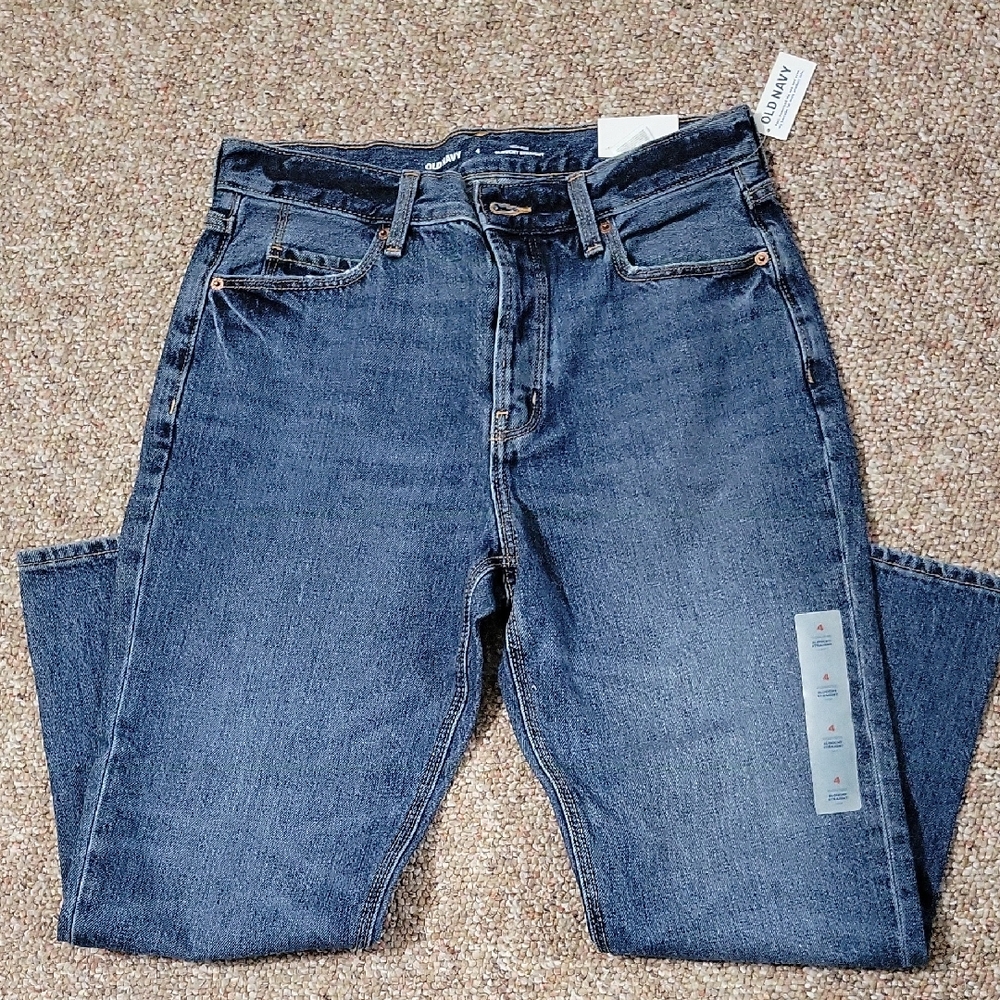 NWT Old Navy High Rise Slouchy Crop Jeans, Size 4